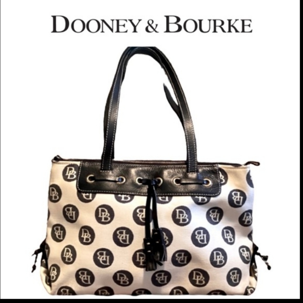 Dooney and Bourke Y2K Vintage DB Signature Satchel